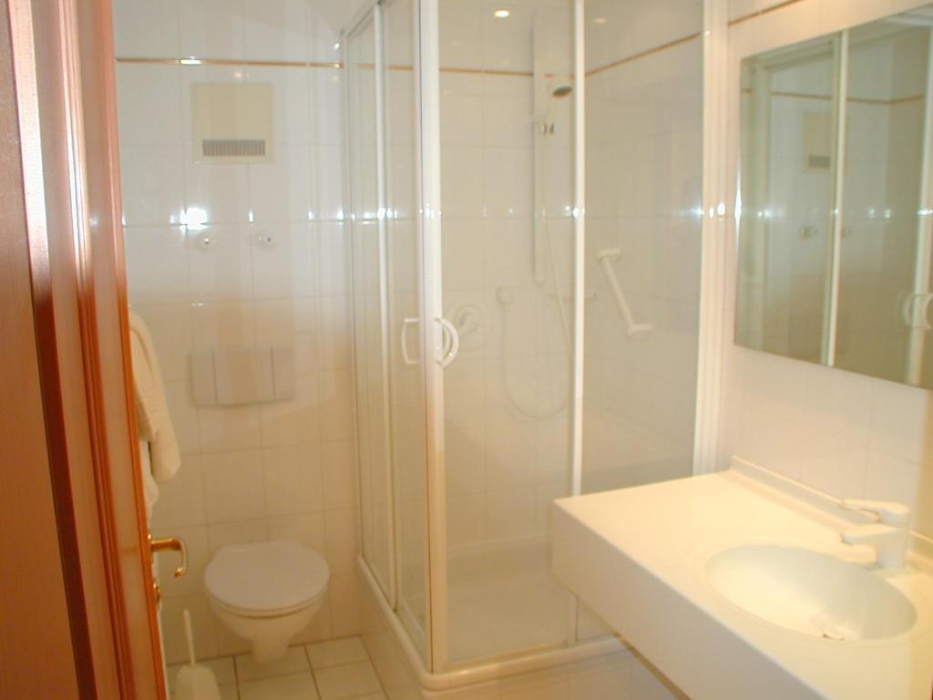 Kurhotel Würdinger Hof - 4