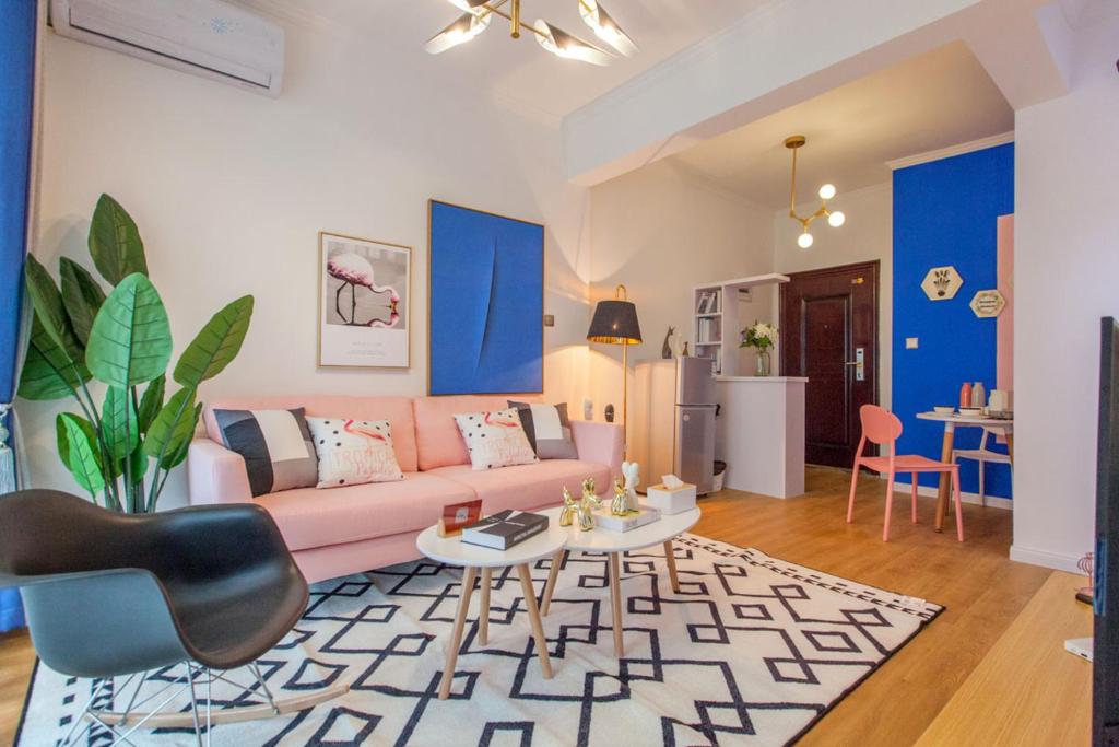 Wuhan Apartments for Rent, China price from 21 of Hotels