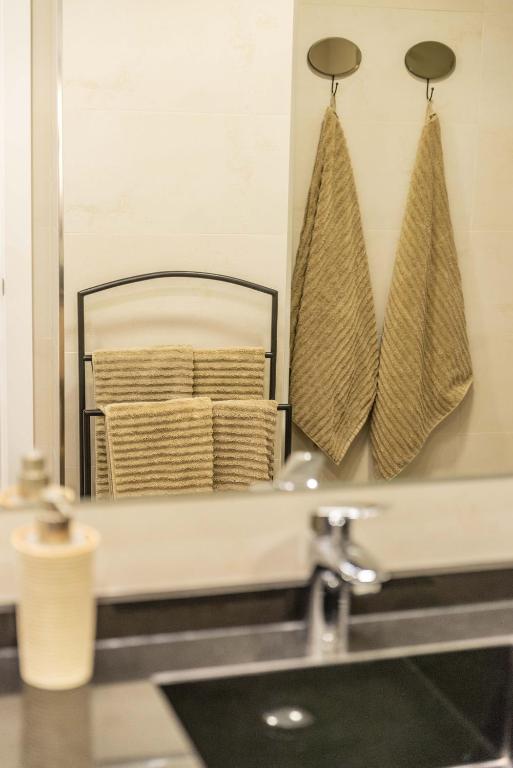 Luxury Apartment Alcazaba by Nagoa Homes - 4