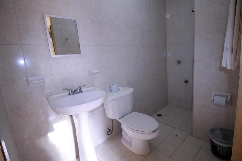 Hotel Bugambilias photo