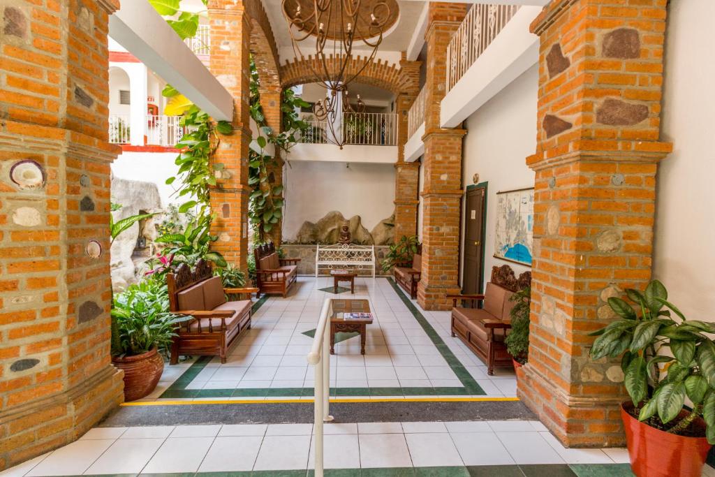 Hotel Encino Malecon Centro Puerto Vallarta photo