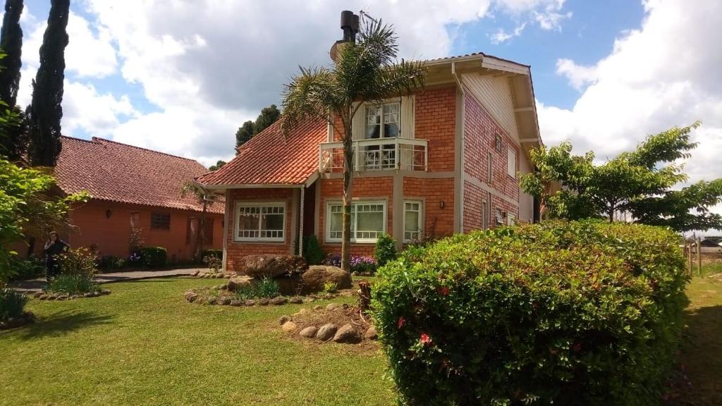 Lar das caturritas — Hotel in Gramado