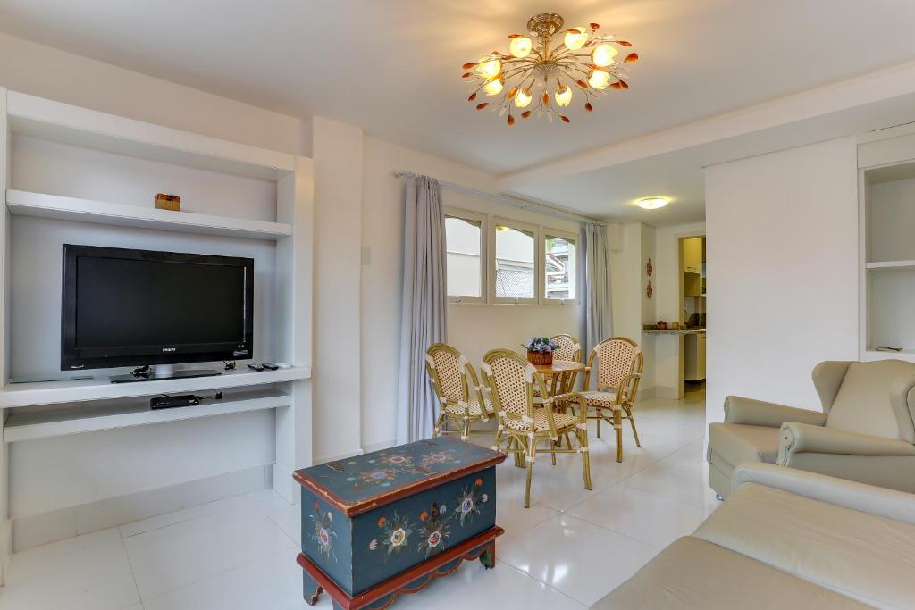 Duplex Apartment 1 Suite 775