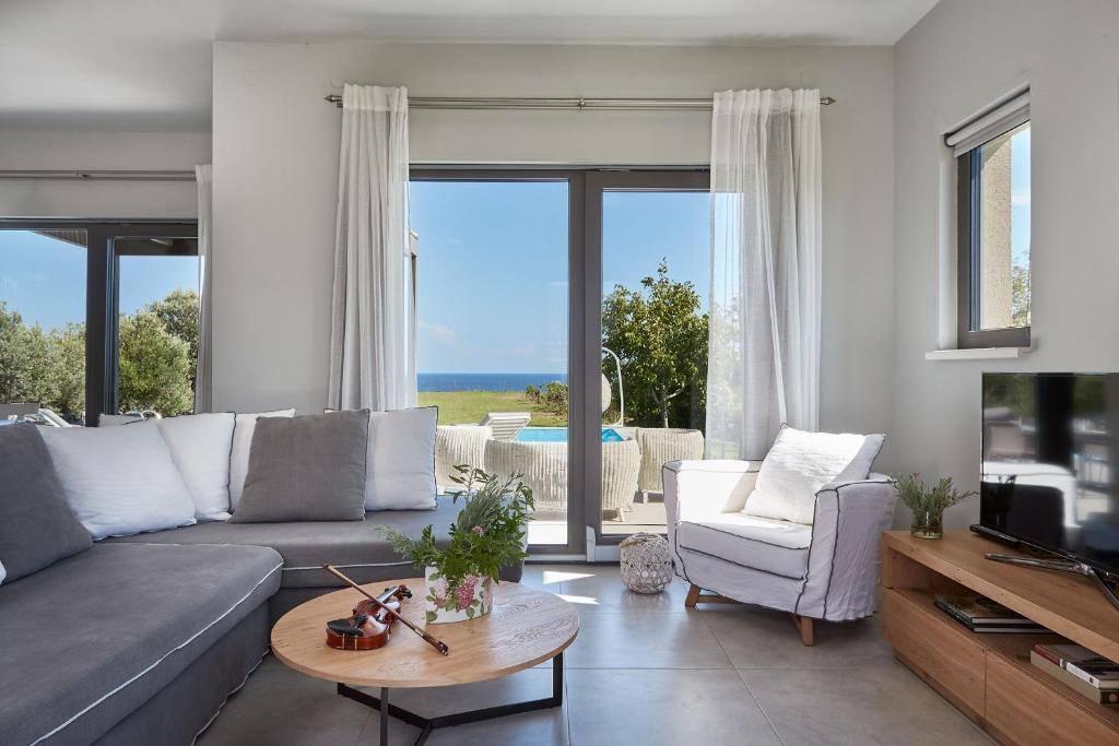 Facilities, Art Villas (Piano & Violin) in Kefalonia