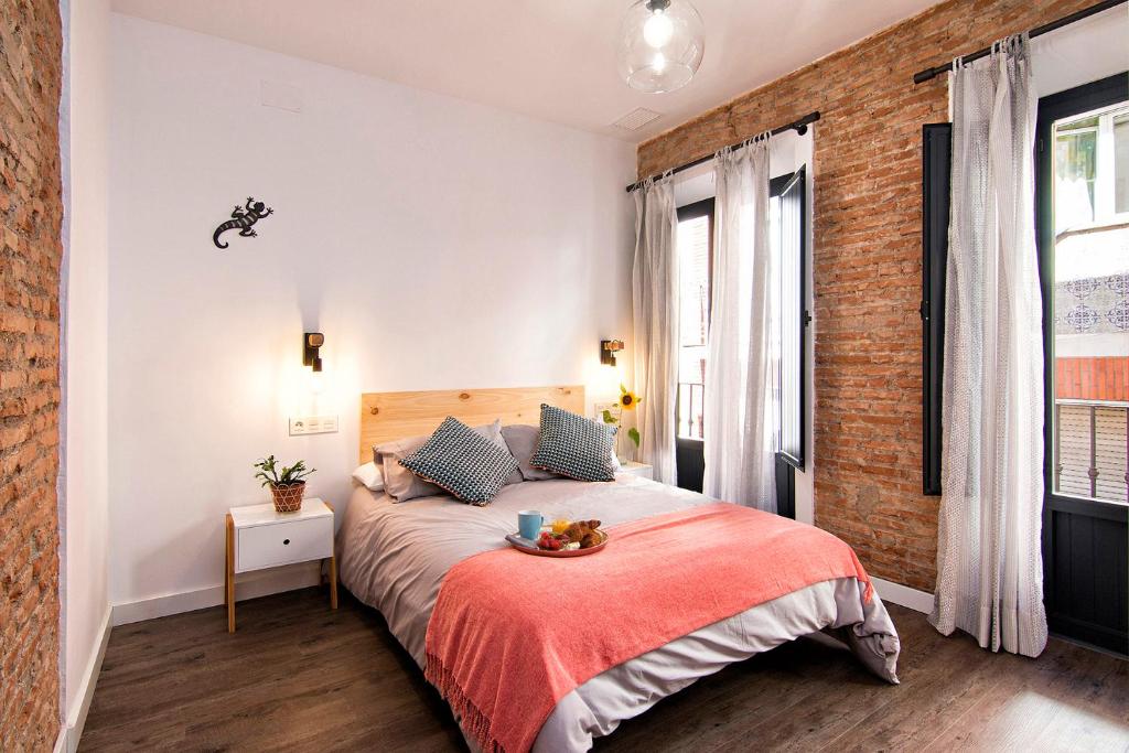 Chezmoihomes Sweet & Trendy nest in Granada Center for 6 photo