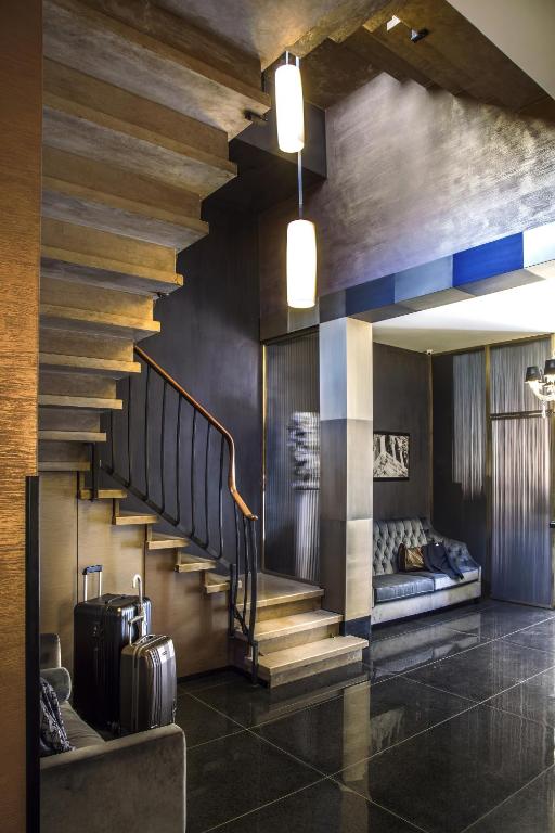 The Venice Times 호텔 상세 정보