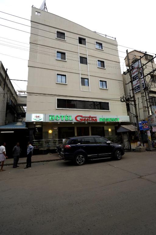 Hotel Geetha Regency photo