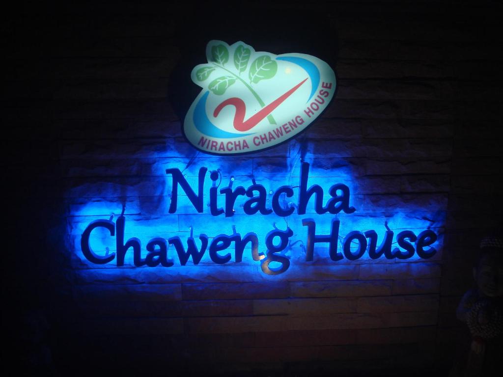 Niracha Chaweng House photo