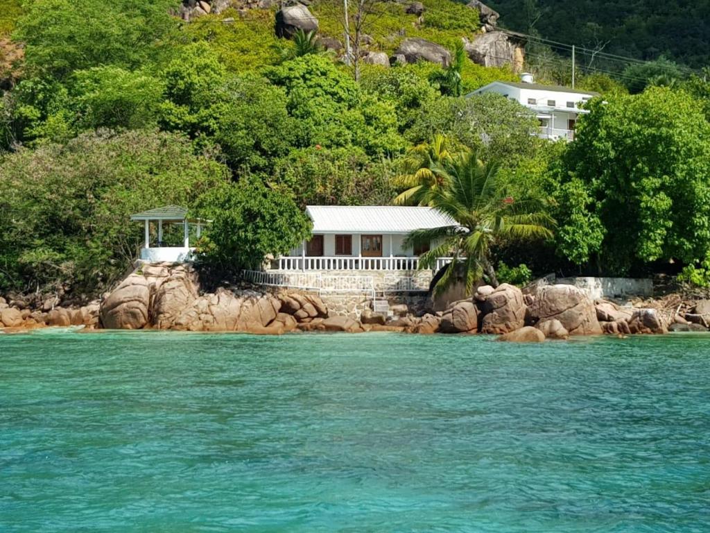 Coin D'or — Hotel in Seychelles Islands