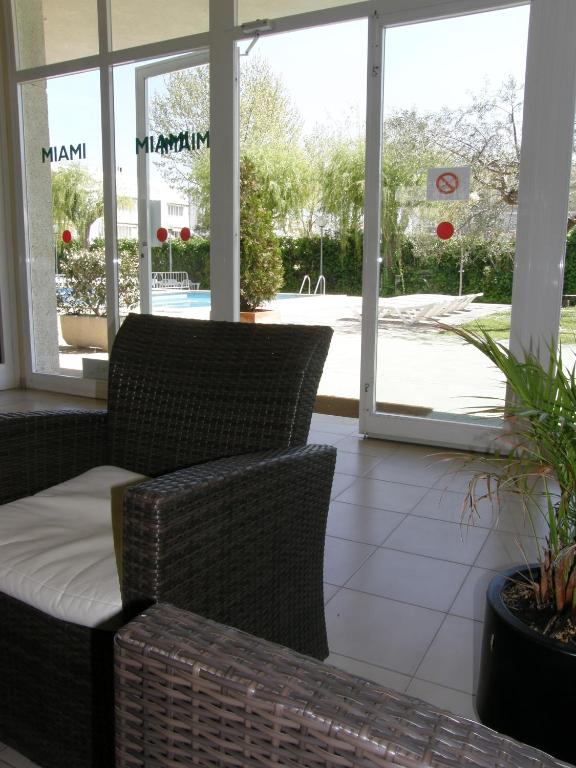 Apartamentos Miami photo