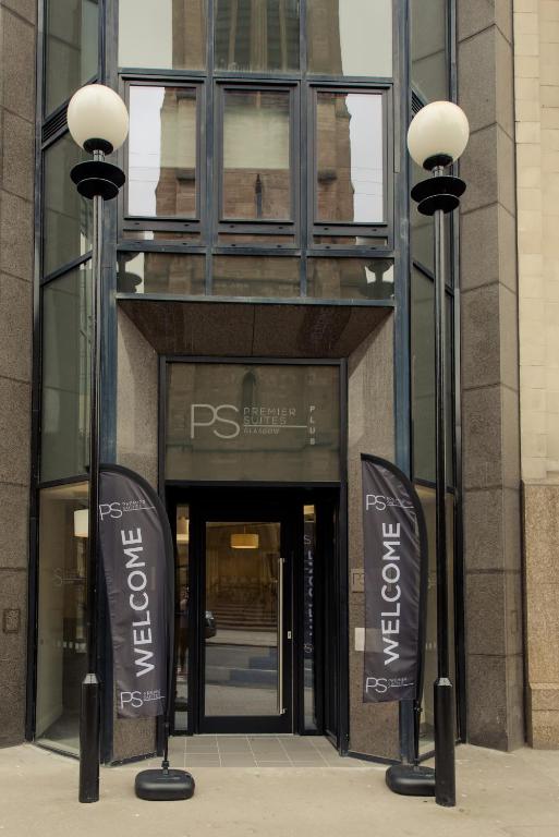 Entrance, PREMIER SUITES PLUS Glasgow Bath Street in Glasgow