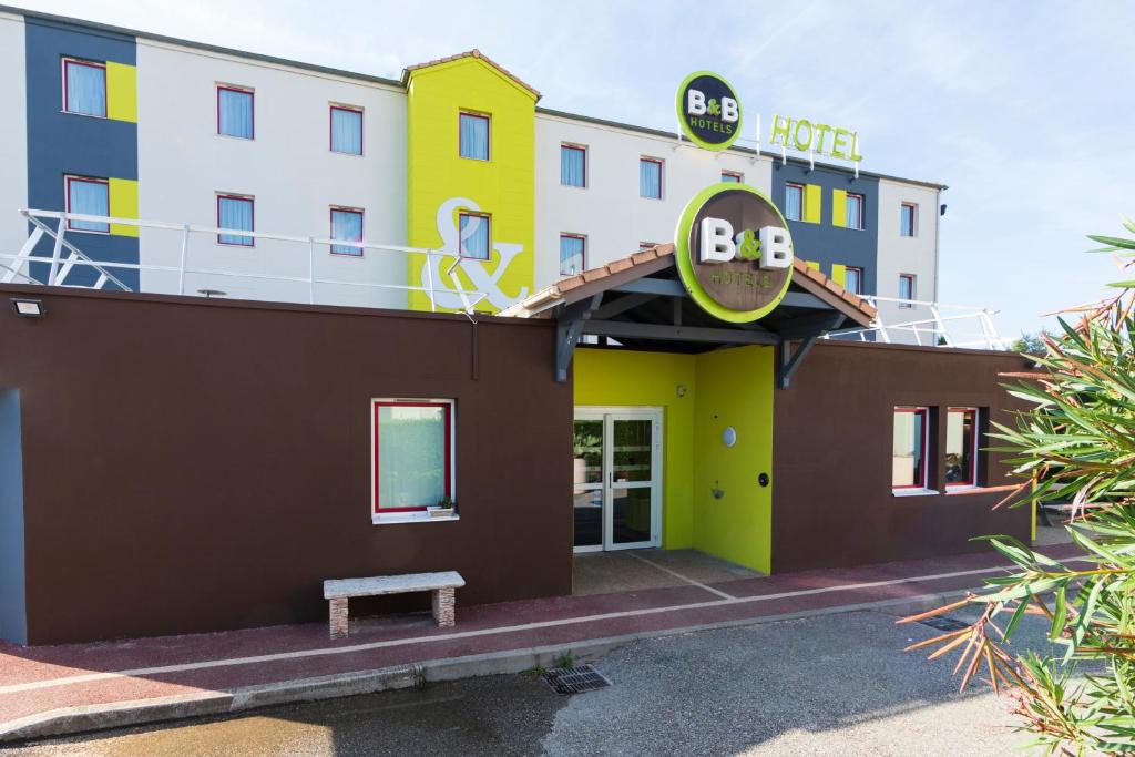B&B HOTEL Valence Sud photo