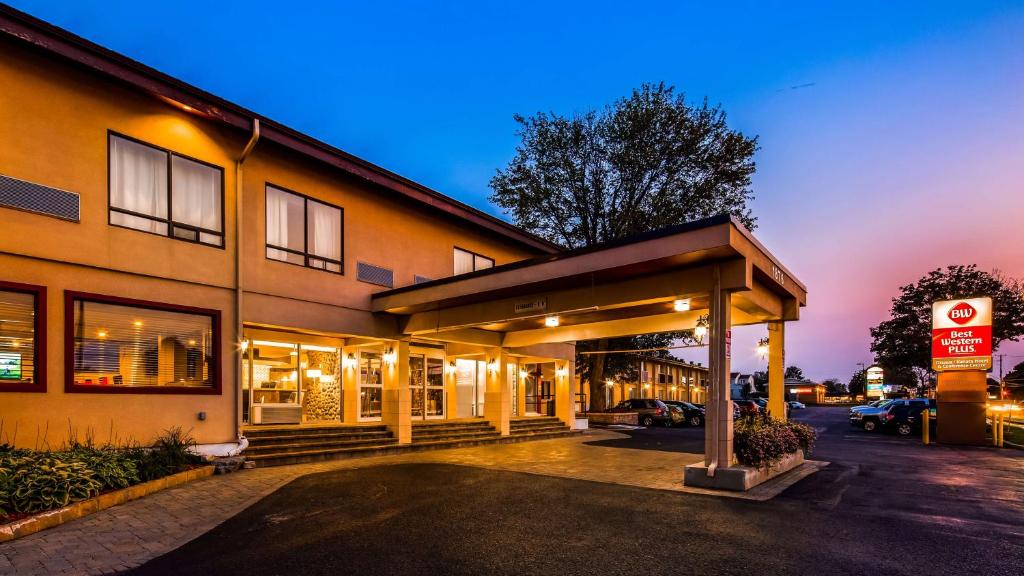 Best Western Hotel Ottawa On Best Western Hotel Ottawa On