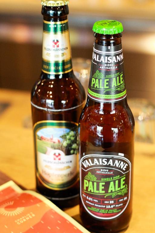 อาหารและเครื่องดื่ม