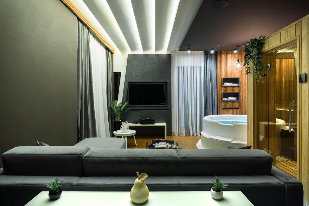Little Dubai — Hotel in Belgrade