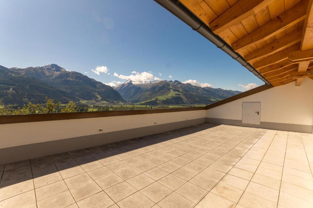 Ski-n-Lake - The Alps View Apartment - 5