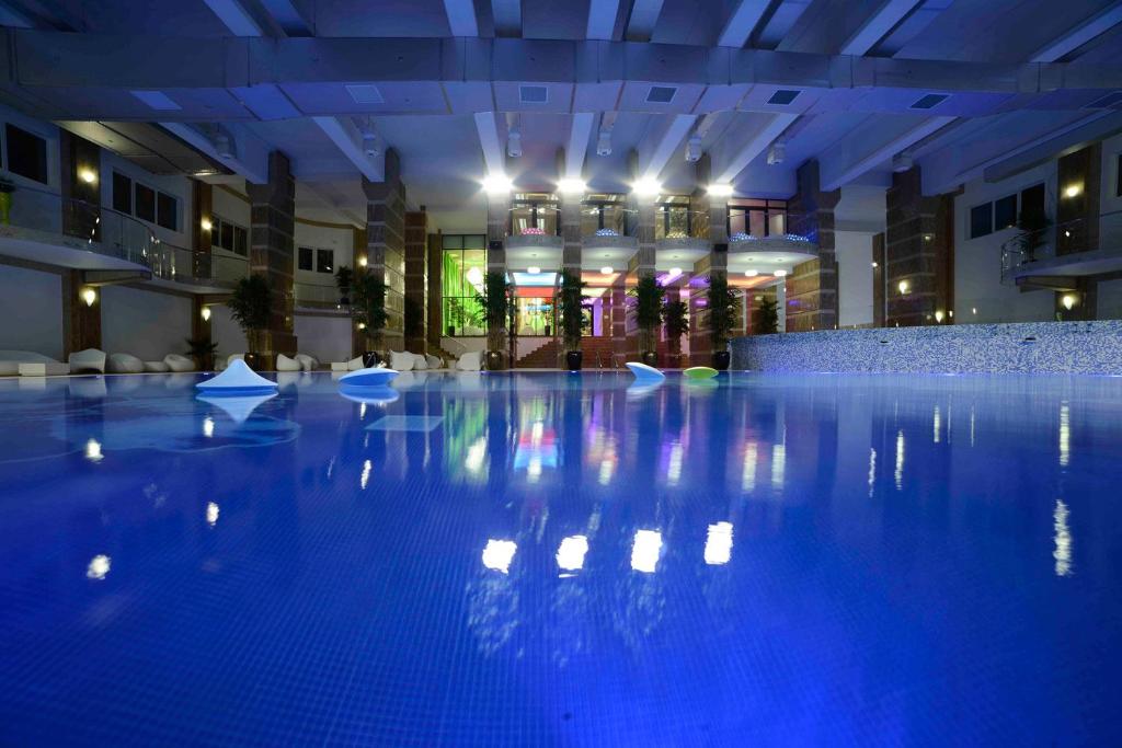 Luxury Two Room Apartment Residence Militari M3 photo