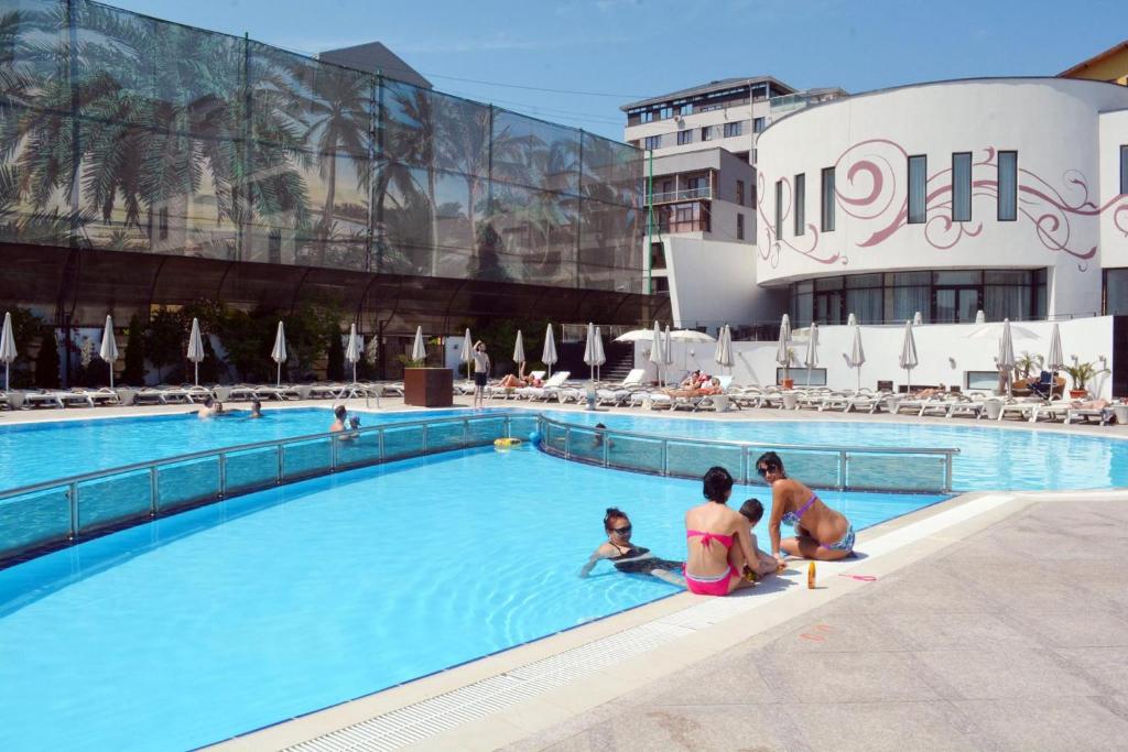 Luxury Two Room Apartment Residence Militari M3 photo