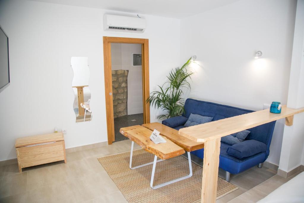 Apartamentos Turisticos La Casa Vieja photo