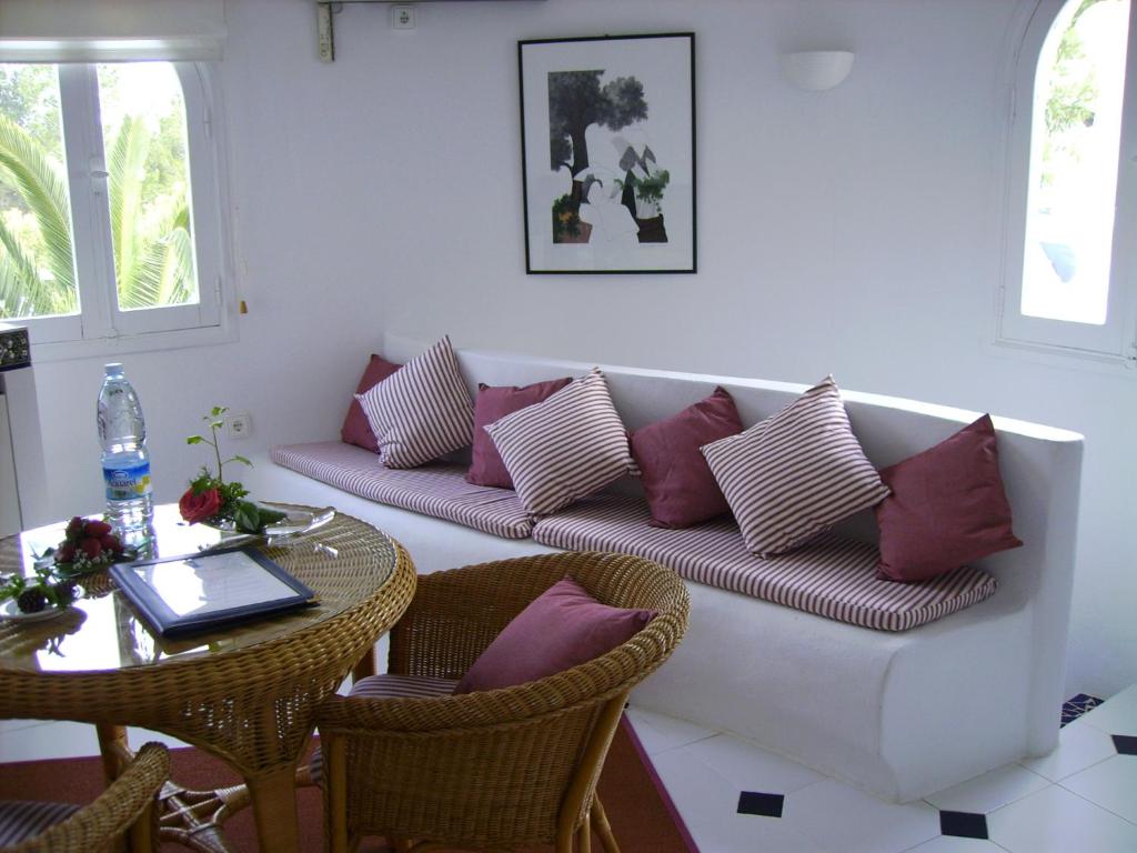 Отель Hacienda Ibiza