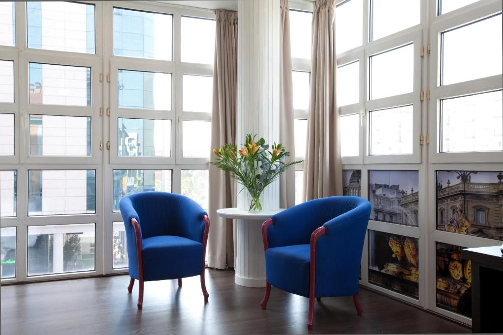 Hotel Madrid Torrejon Plaza Photo 1