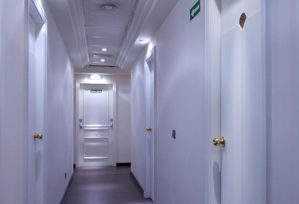 Hotel Madrid Torrejon Plaza Photo 6