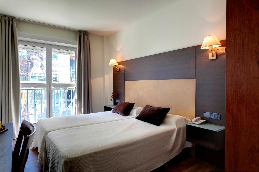 Hotel Madrid Torrejon Plaza Photo 16