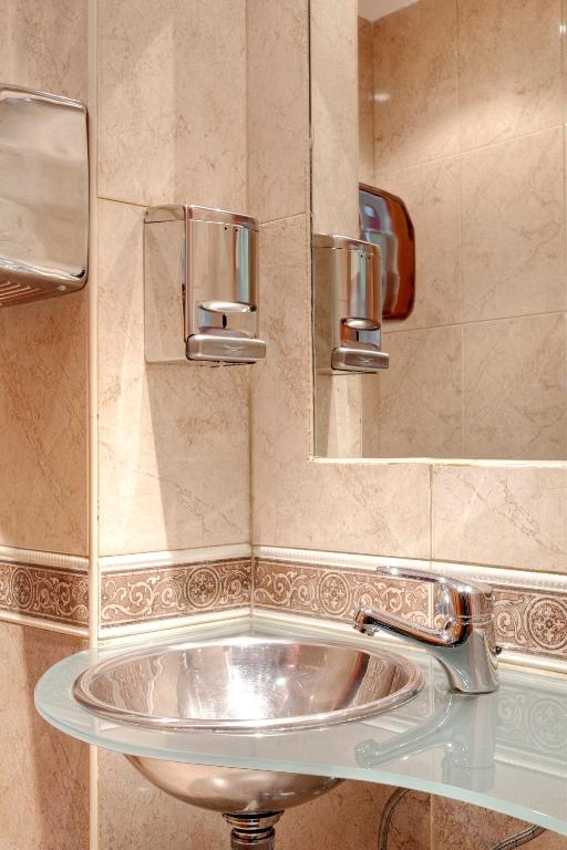 Hotel Madrid Torrejon Plaza Photo 22