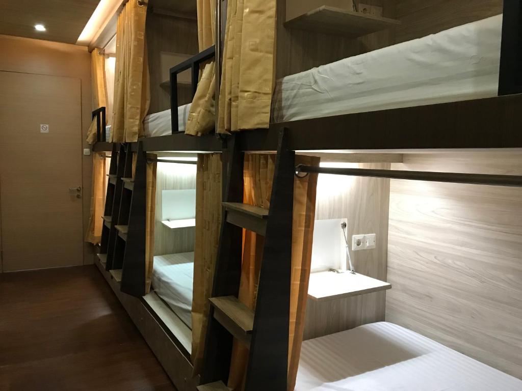 The Colour Hostel, Pontianak