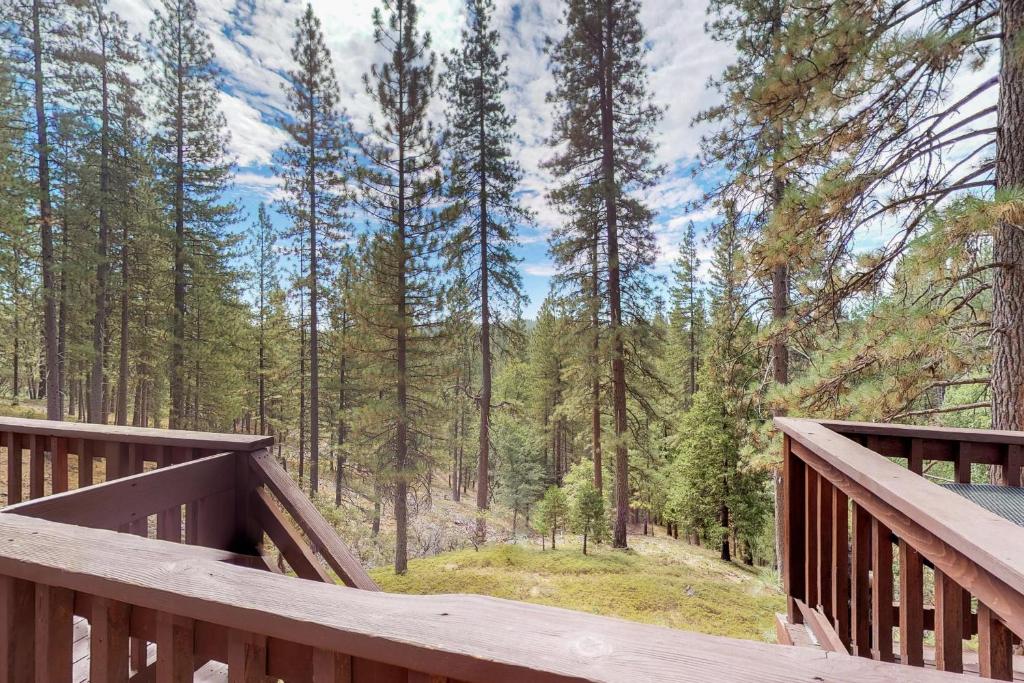 Stiles Mountain Hideaway photo