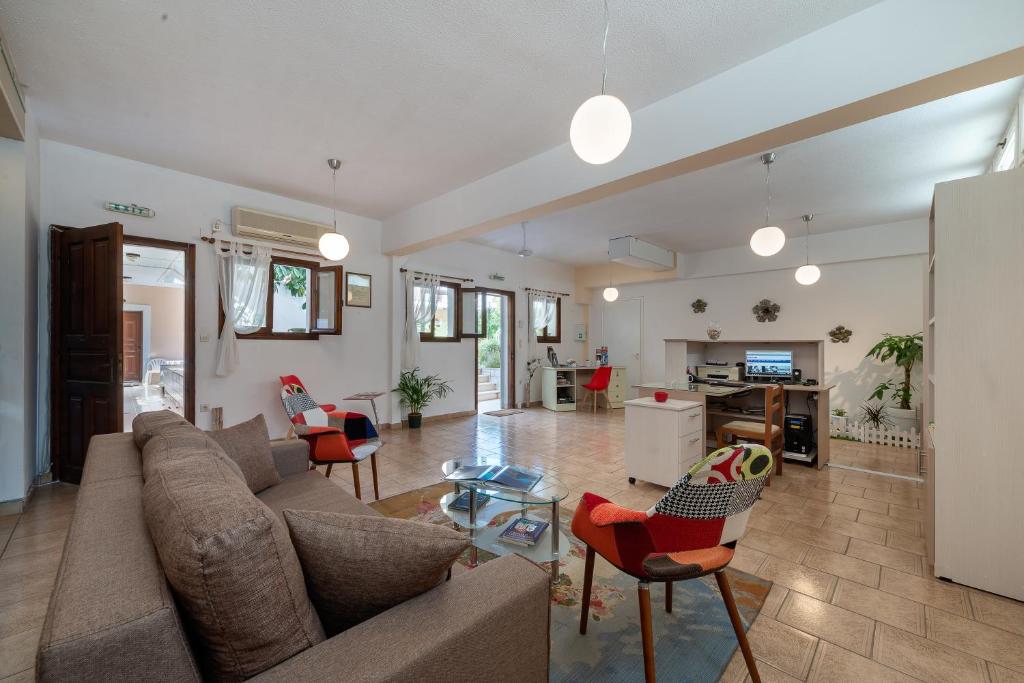 Lobby, Byron Hotel in Kefalonia