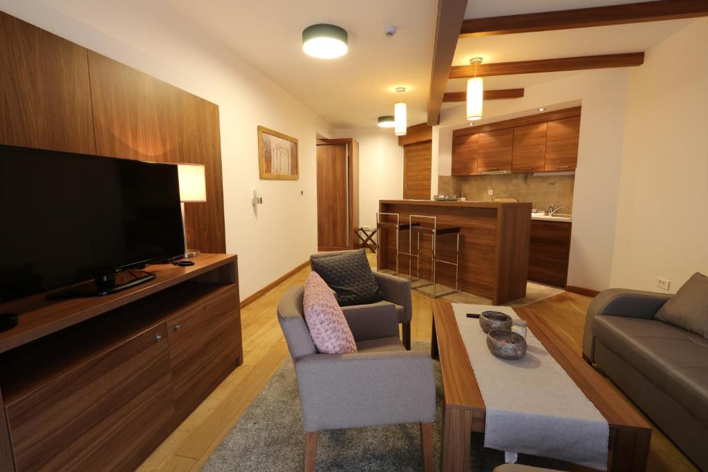 Lux Private Apartment Vučko - 3