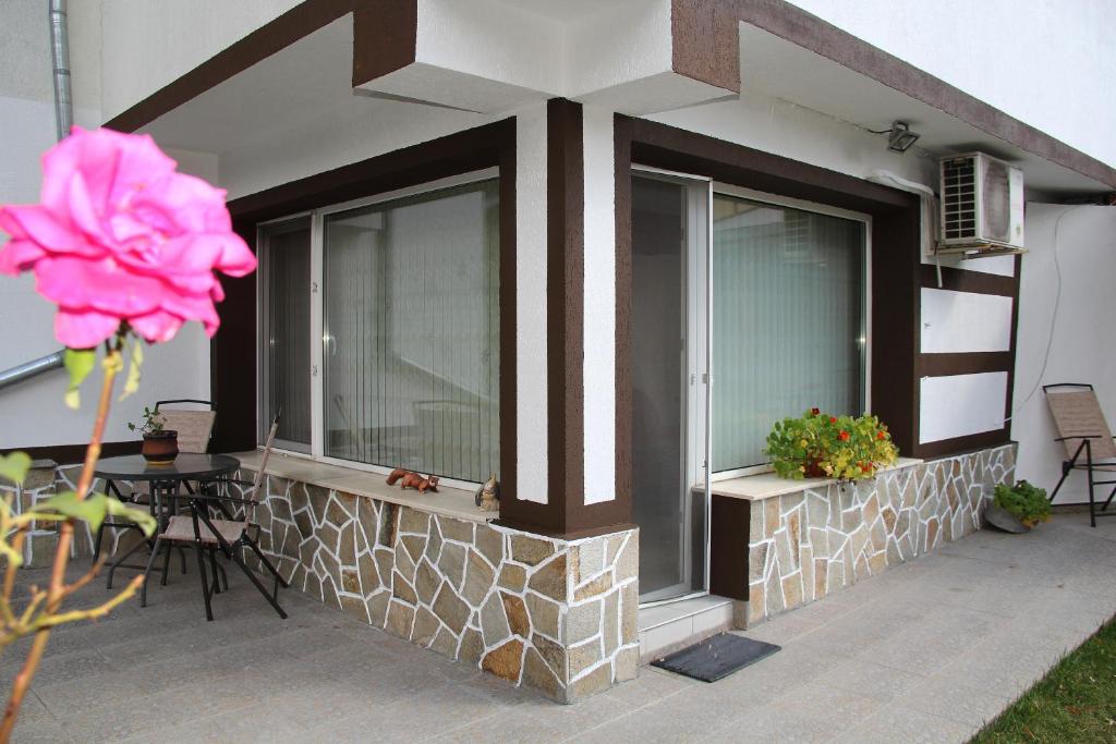 Perelik House — Hotel in Smolyan