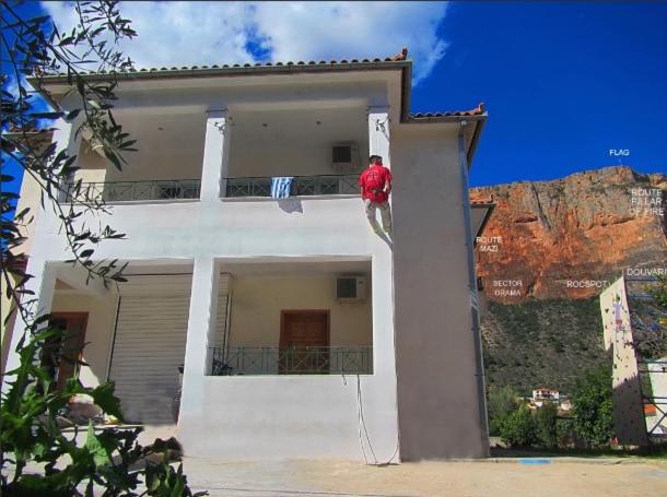 Action House in Leonidio 4-beds, Leonidio