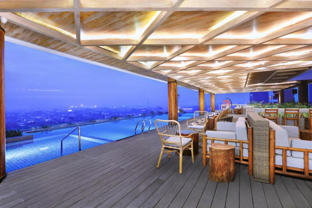 Exterior view, The Alts Hotel Palembang in Palembang