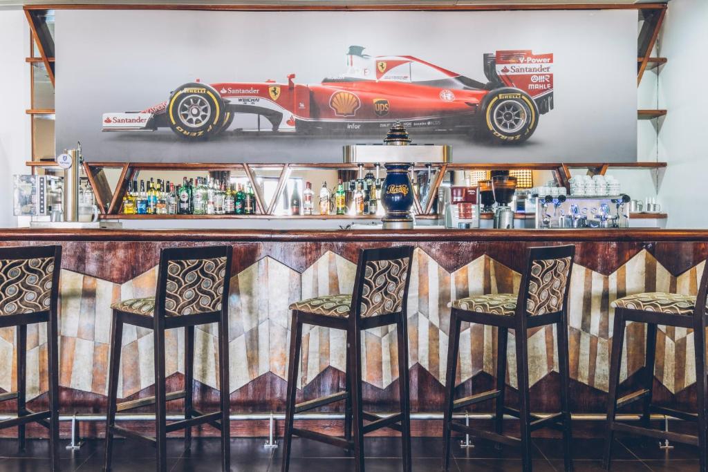 Pub/Lounge