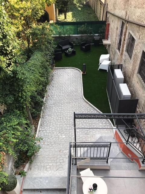 Palazzo Domanto Apartments Parma photo