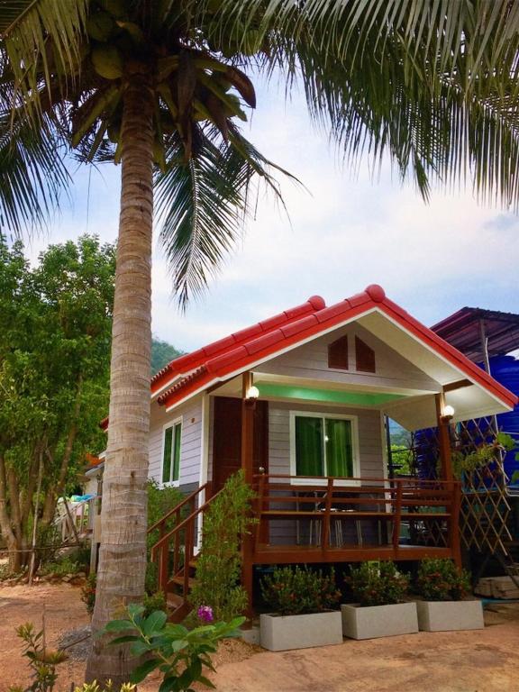 River Hill Side Resort