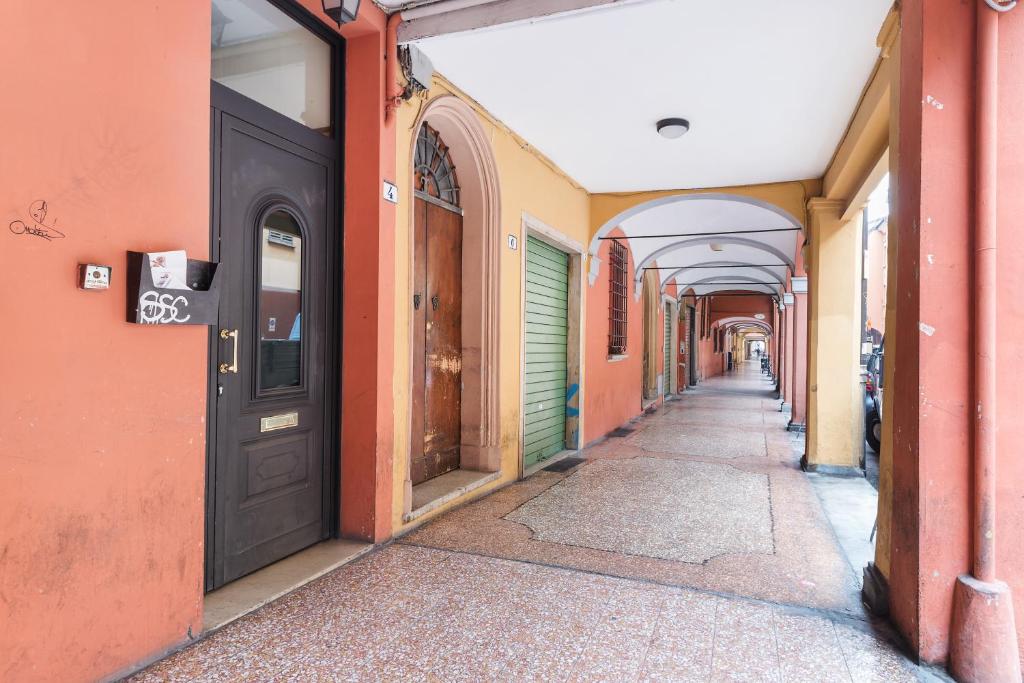 Bologna Central Studio photo