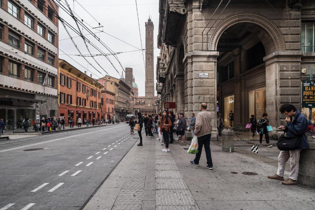 San Petronio Central Studio photo