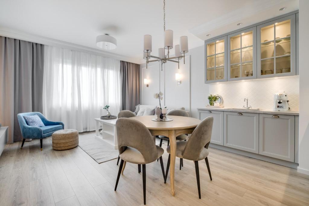 Apartamenty Tespis - Francuska Atal Park