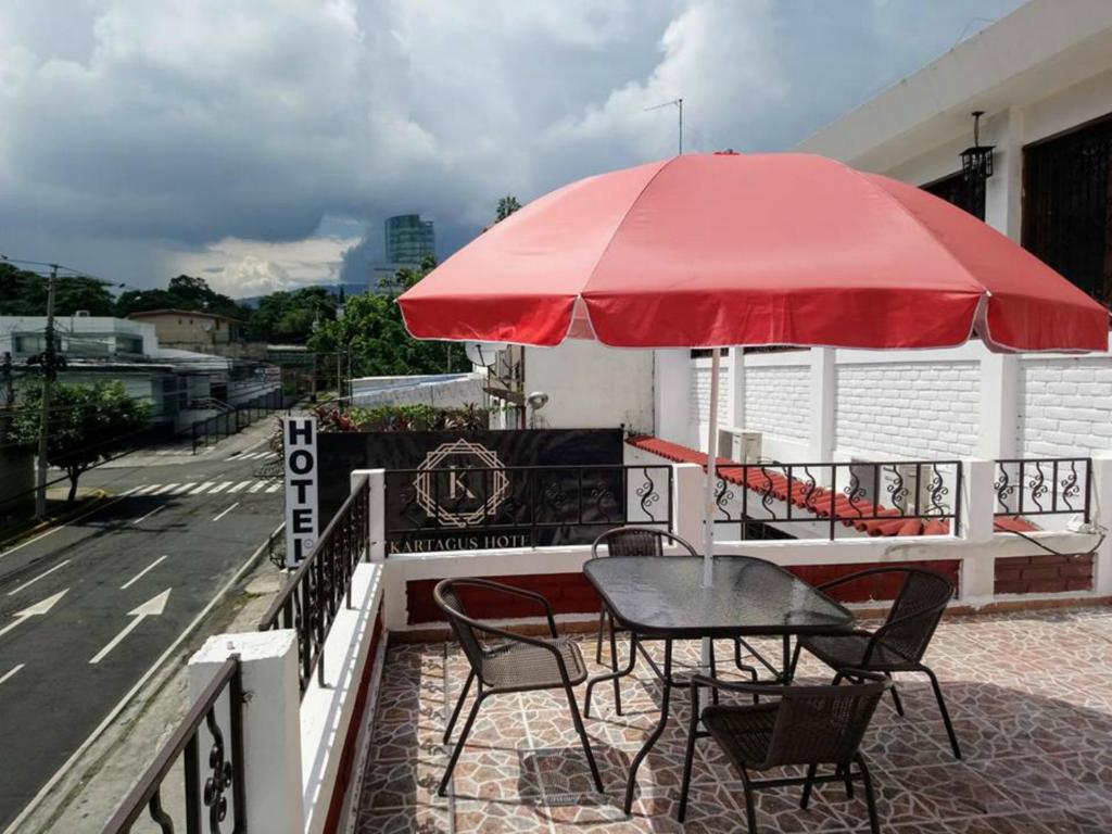 Balcony/terrace, Kartagus Hotel in San Salvador