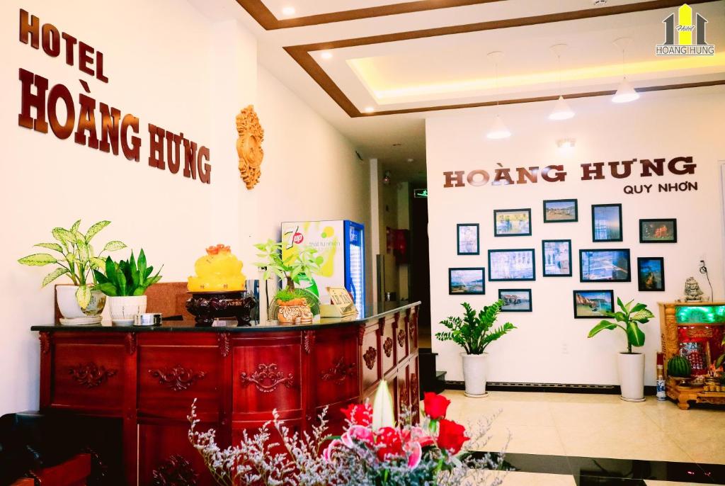 Front desk [24-hour]