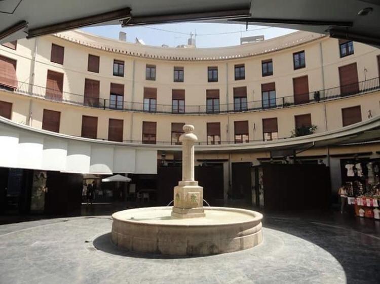 Mediterranean Flats Plaza Redonda photo