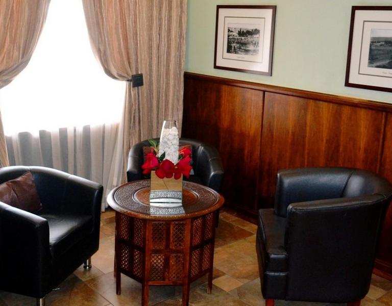 Crown Hotel photo
