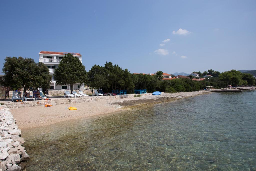 Villa Marijola photo