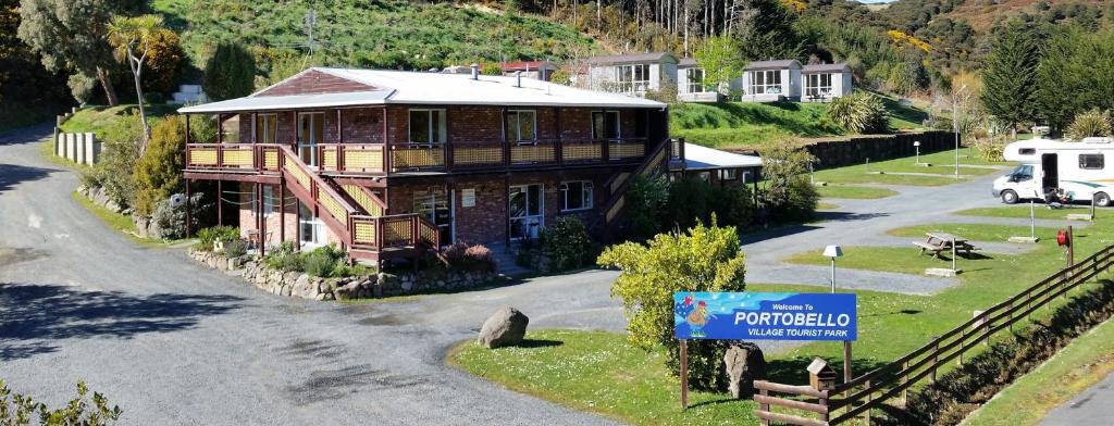 Portobello Village Tourist Park — Hotel in Dunedin