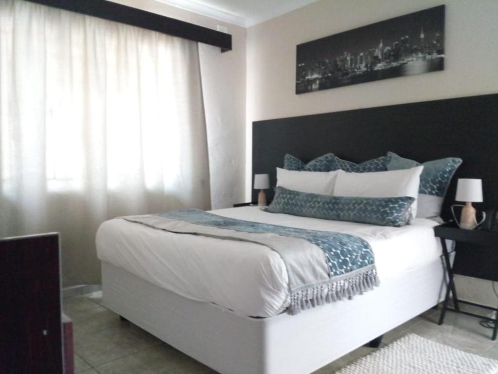 Savannah Guest House photo
