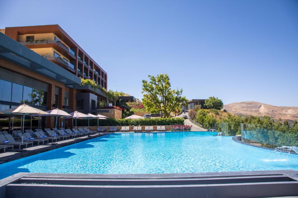 Mist Hotel & Spa, Ehden