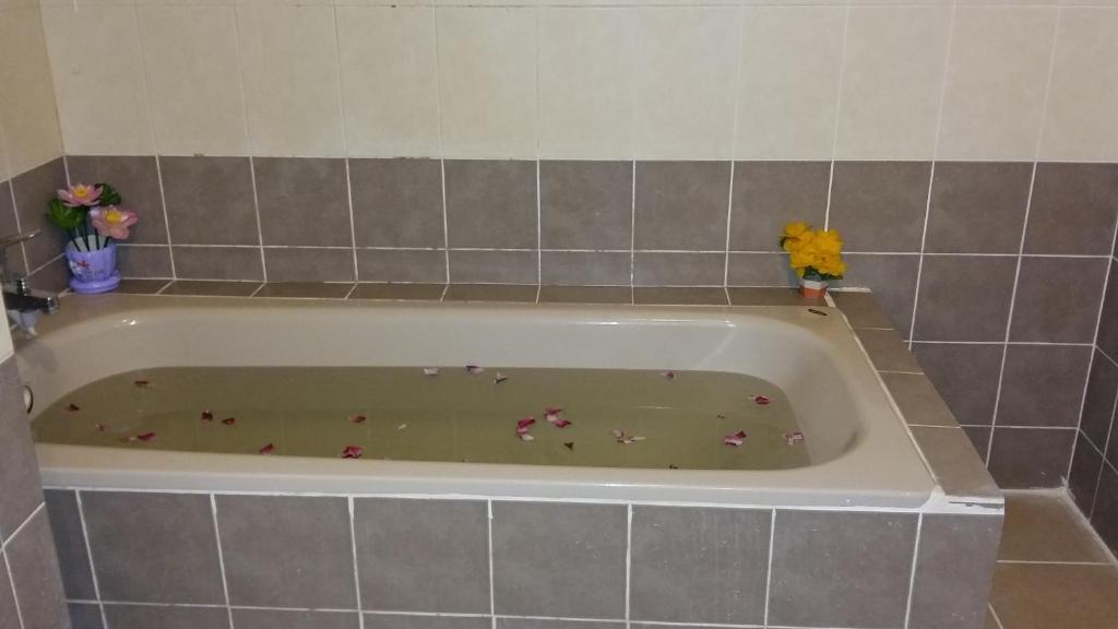 Hot tub
